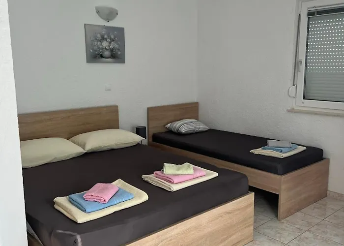 Filip Apartment *